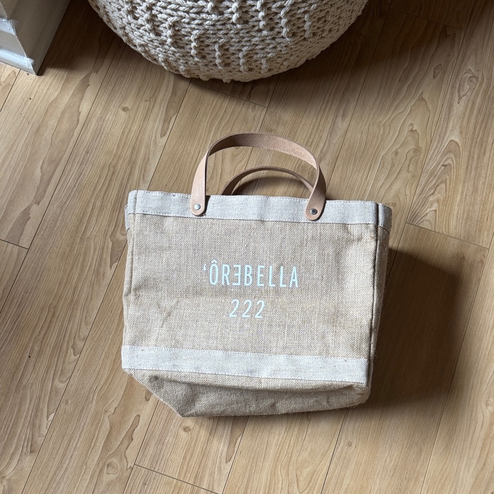 Örebella Tan Canvas Tote Bag
